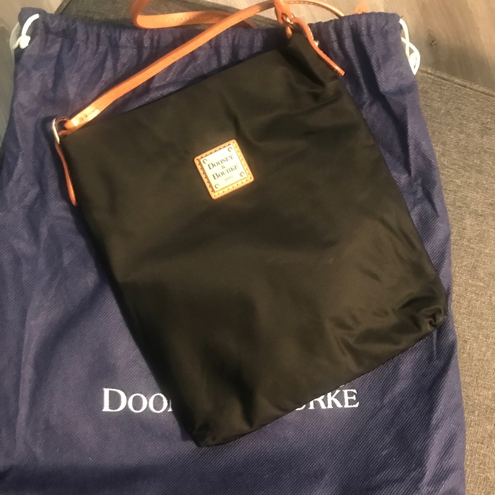 Dooney and Bourke cross body bag